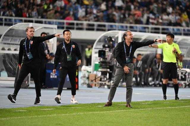 开奖结果-海港登顶哈维尔妙用轮换制：我需要帮助球队的替补